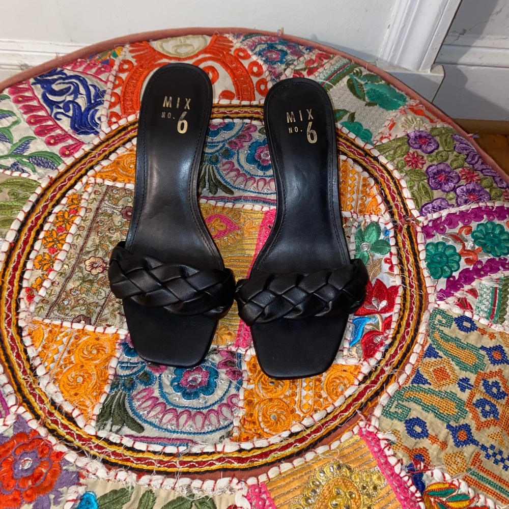 Mix No. 6 Elegant Black Braided Sandals